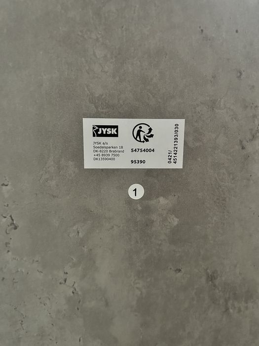 Vendo mesa de centro cinzenta