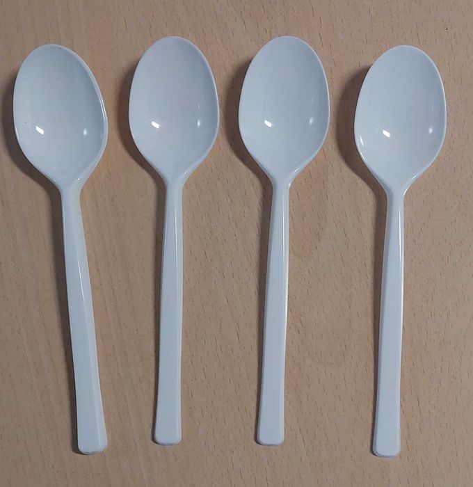 Talheres de Plástico