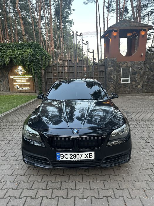 BMW 528i Xdrive 2013