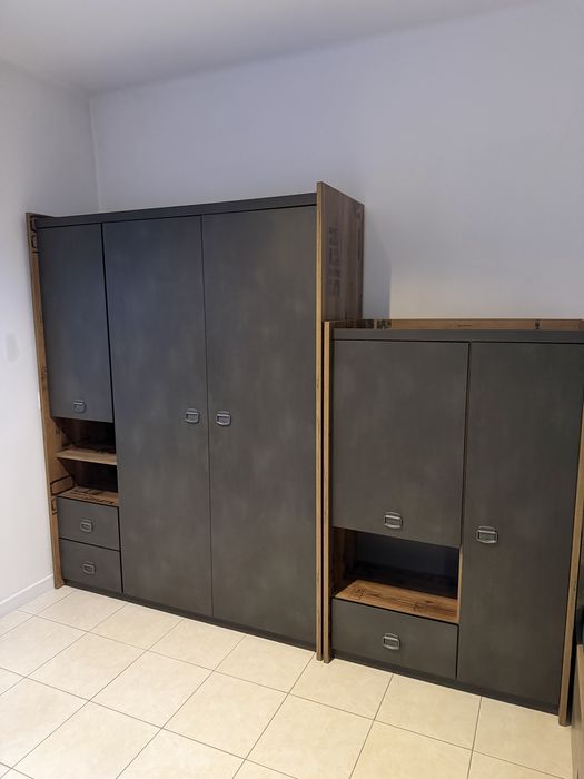 Szafa i komoda mlodzerzowa