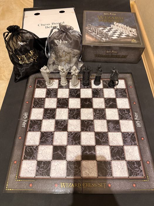 Шаховий набір Harry Potter (Гаррі Поттер) Wizard Chess Set