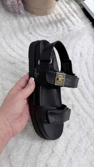 Шкіряні босоніжки сандалі Steve Madden Mona