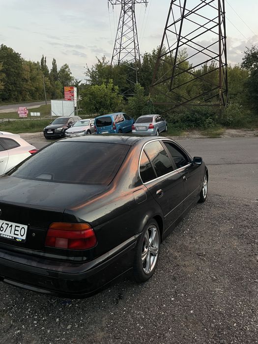 Продам Bmw e39 525tds