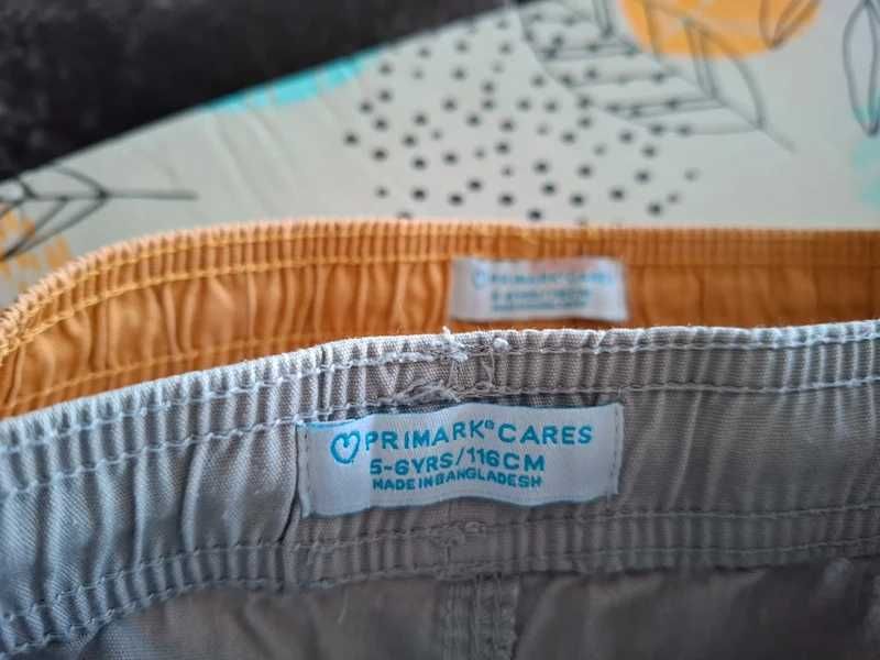Lote 2 Calções Chino / Jogger Primark (5-6 anos / 116 cm) Muito Bom Estado