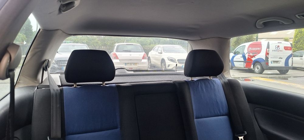 GOLF IV 1900 TDi 110 CV Versão 25 Anos