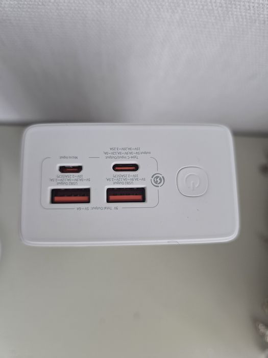 Продам Power Bank Baseus Powerbank Star-Lord 30000mAh 65W White
Power