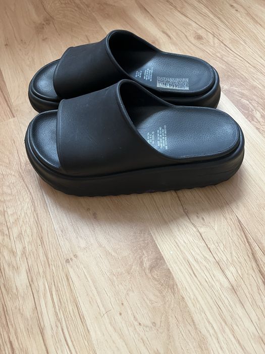 Klapki Hm na platformie  damskie