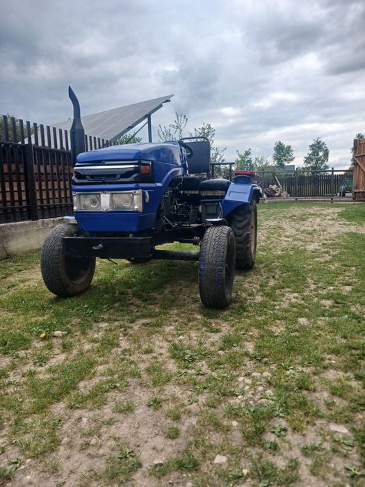 Продам трактор DW 240 B