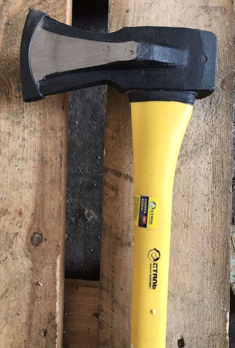 Топор, калун, марки ,,сталь’’ 2000 г