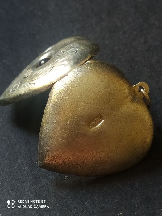 Срібний локет підвіска кулон