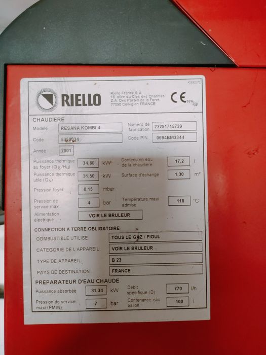 Caldeira a gasóleo e reservatório 700l