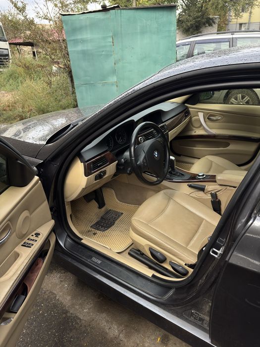 BMW E90 320i | 2007 рік | 2.0 бензин | АКПП