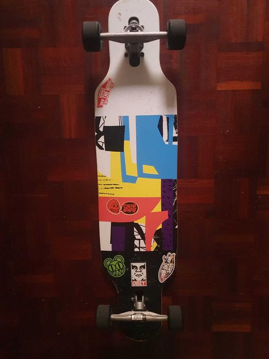 Vendo Sk8 em madeira.