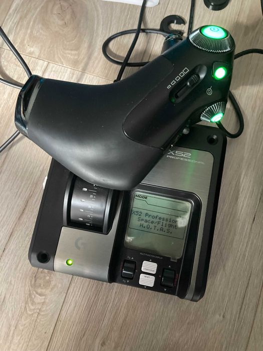 HOTAS Logitech X52 Pro + zestaw ulepszenia sprężyny