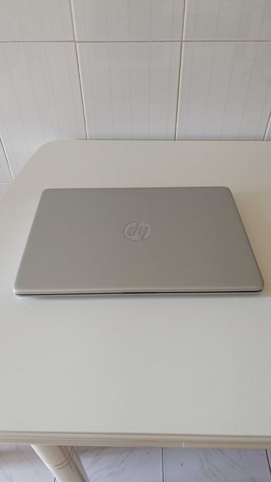 Portátil HP para trabalhos simples