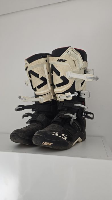 Capacete Aviator airoh