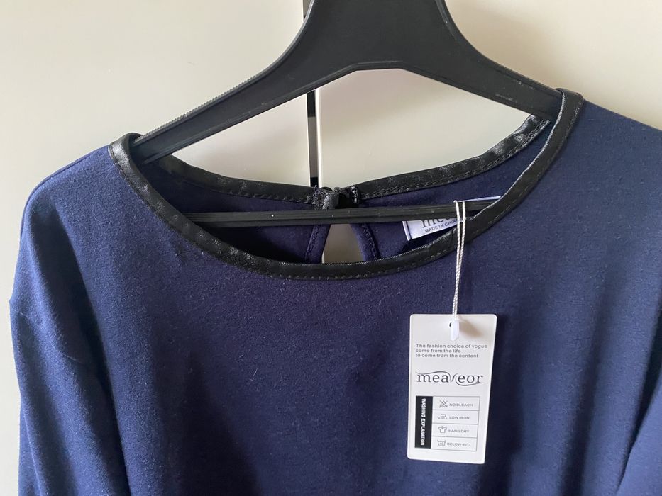 Sukienka z dzianiny L/XL