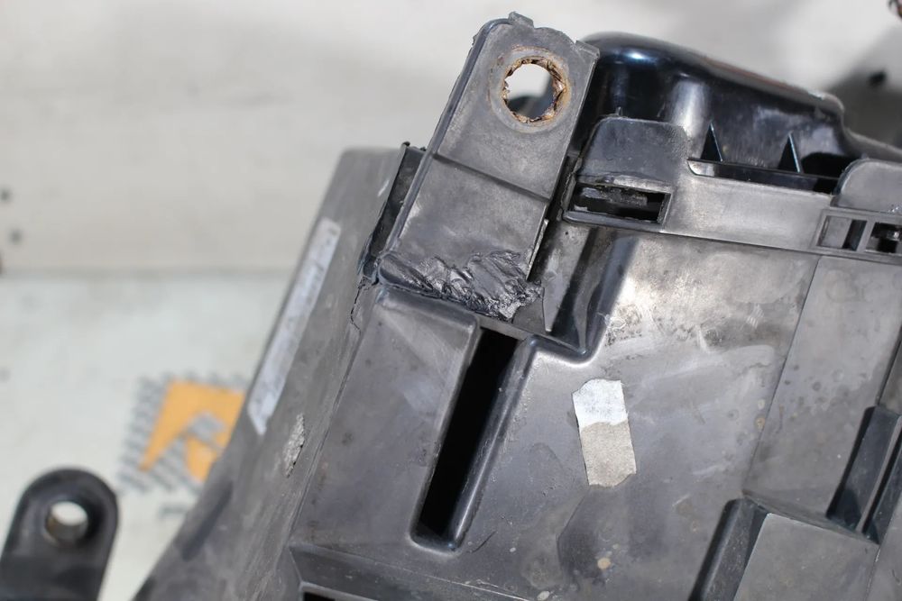 Ótica / farol direita SEAT Ibiza IV (6J5, 6P1)
