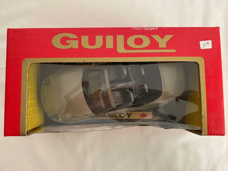 Carro Aston Martin DB7 Volante - Guiloy escala 1/24