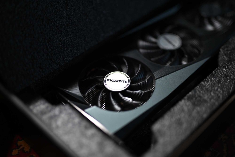 Karta graficzna Gigabyte GeForce RTX 3050 GAMING OC 8GB