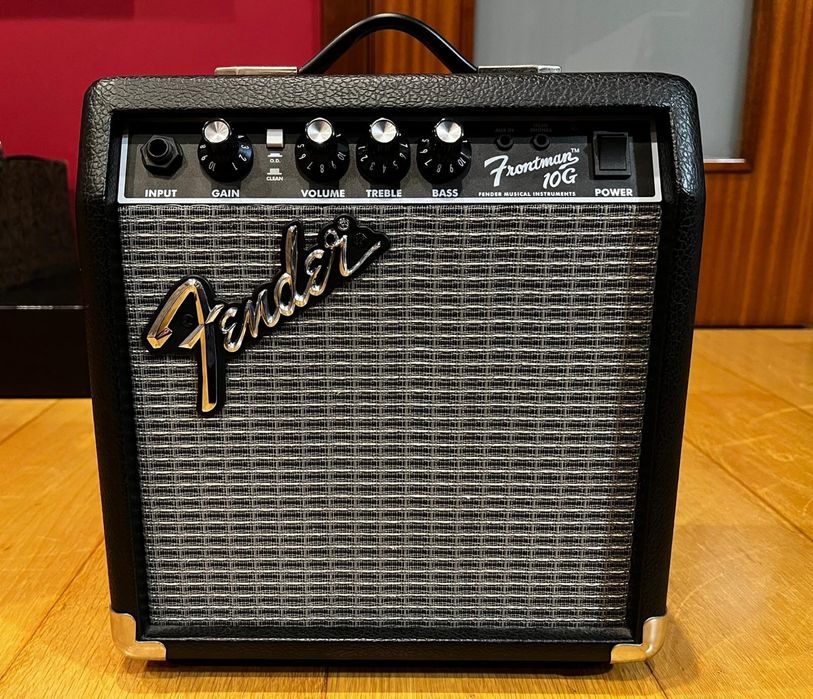 Amplificador Fender Frontman 10G