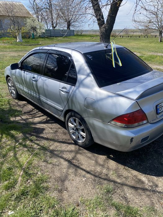 Продам Mitsubishi Lanser 9