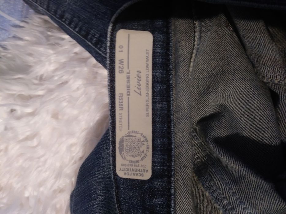 Diesel.Женские джинсы 26