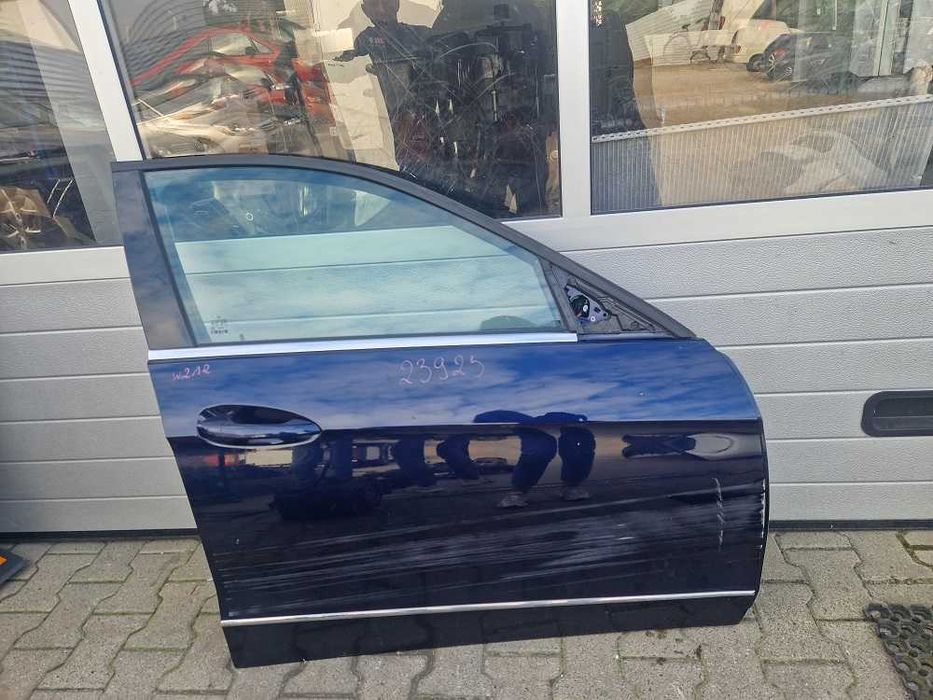 Mercedes E-Klasa W212  09-16r. Drzwi Przód Prawe