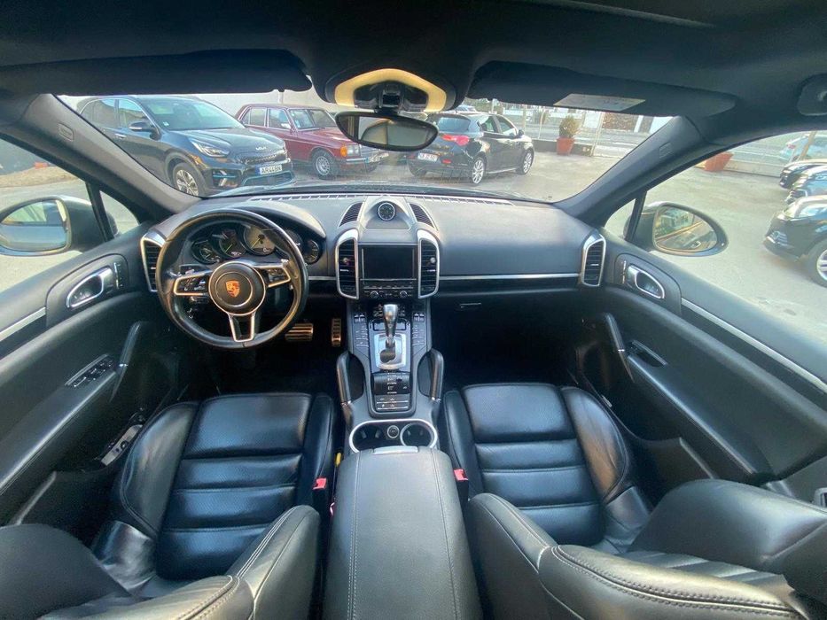 Porsche Cayenne S E-Hybrid