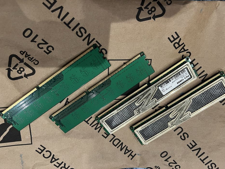 Оперативная память OCZ DDR3 1333 MHz 8gb 4x2 PC3-10666
