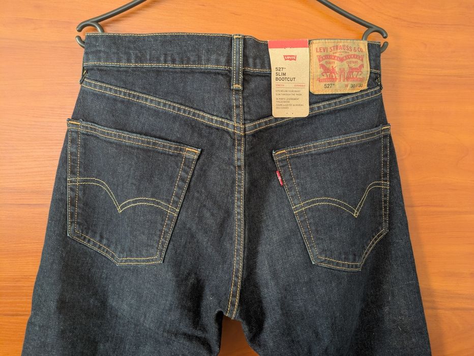 Dżinsy "Levi's" 527, rozmiar 30/30, nowe, granatowy. Polecam.