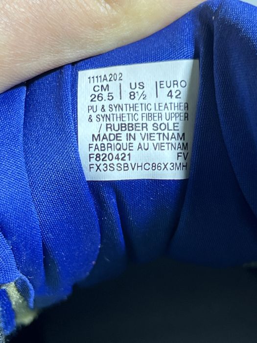 Asics мужские кроссовки 42 размера