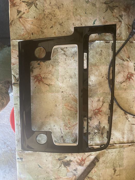 Продам штатну автомагнітолу на гольф 7