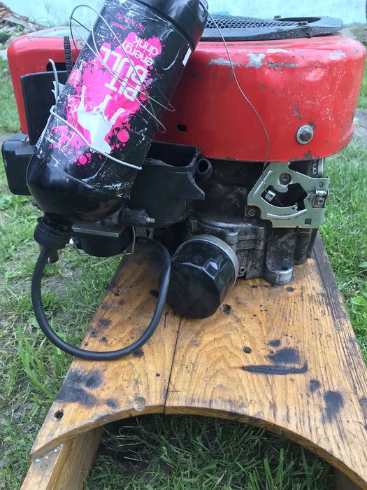 Продам мотор до трактори-косилки БРІКС 13 коней