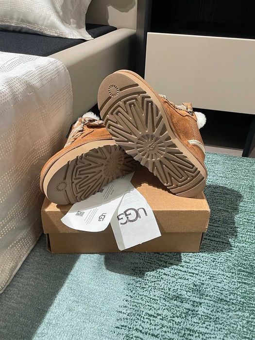 UGG Lowmel Chestnut R.37