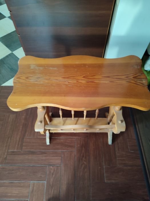 Stojak na gazety, gazetownik