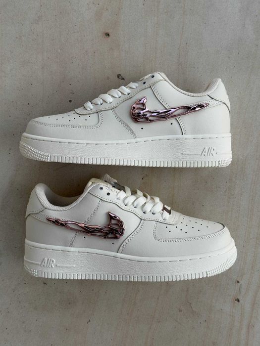 Женские кроссовки Nike Air Force 1 Low "Molten Metal Pink Swoosh"
