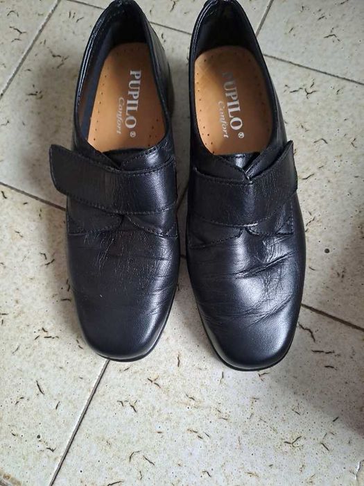 Sapatos Pretos de Senhora - Conforto e Estilo!