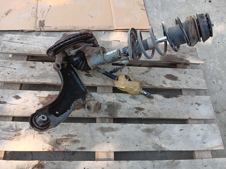 Opel corsa C 1.2 16v zwrotnica amortyzator półoś wahacz lewy lewa