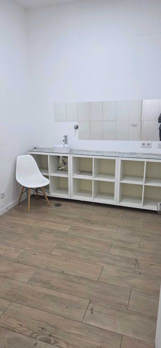 Arrenda se salas inseridas em salão cabeleireiro