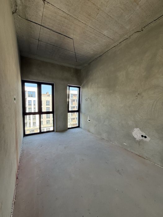 Продам 1к квартиру 43кв.м в центрі міста