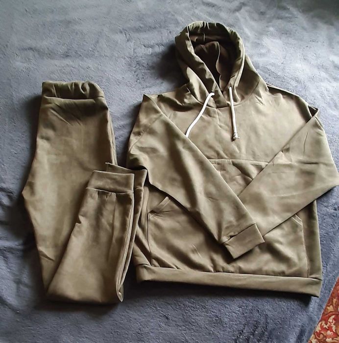 Костюм велюровий, р.42