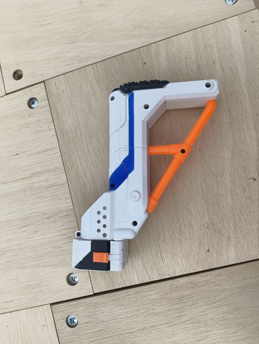 Nerf Retaliator kolba