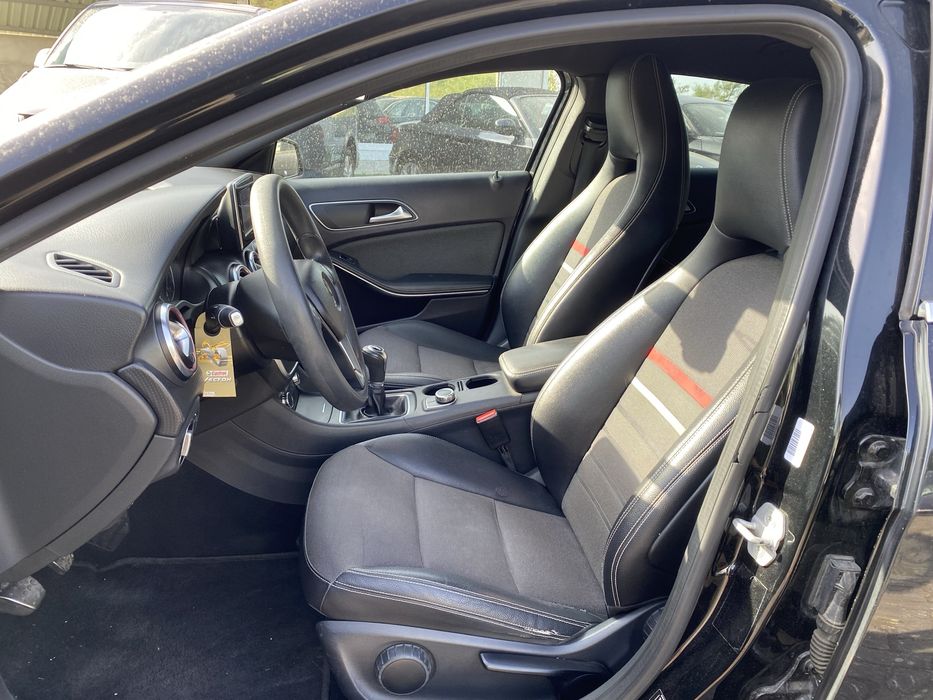 Mercedes-Benz A180d - JLL 17
