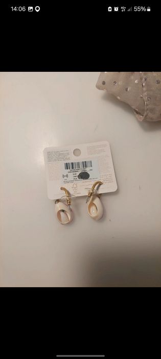 Brincos parfois novos