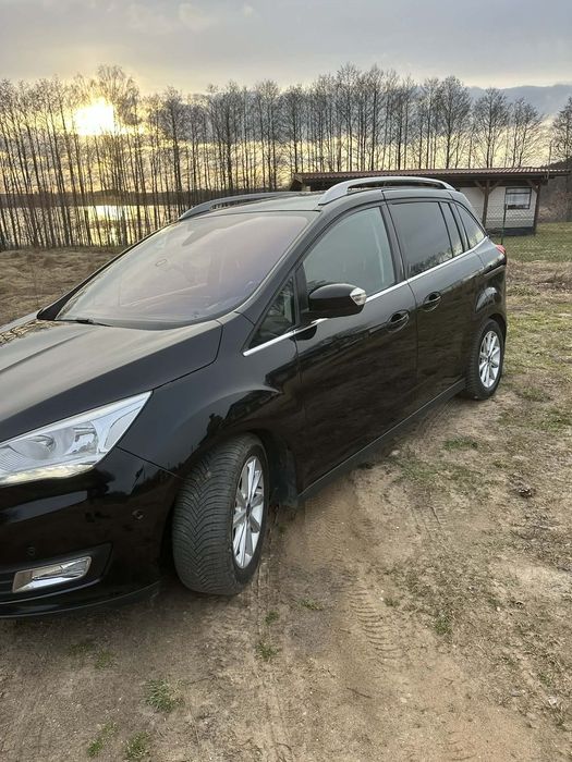 Ford Grand C-MAX Ford Grand C-MAX 1.5 TDCi 120 KM – 7-osobowy