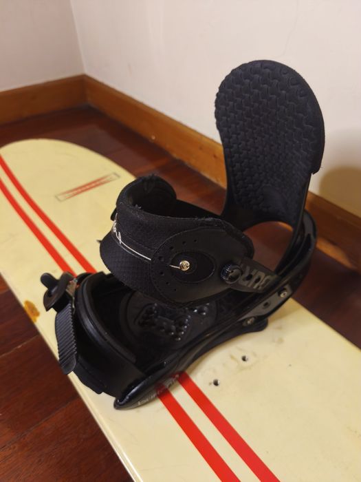 Prancha snowboard + fixações