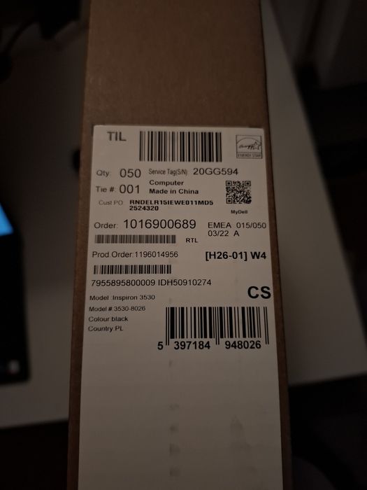 Nowy laptop Dell Inspiron 3530