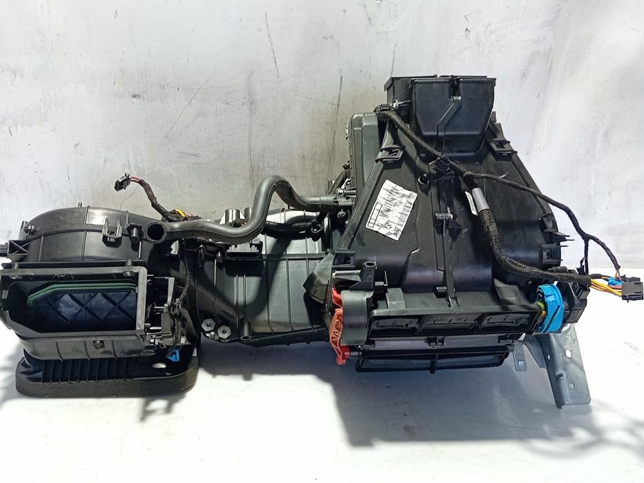 Chauffage / sofagem completa VOLKSWAGEN Caddy III Kombi (2KB, 2KJ, 2CB