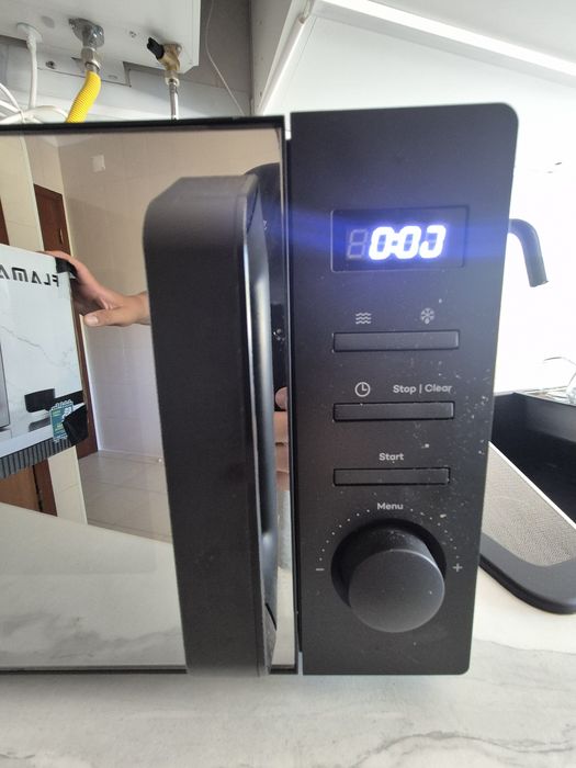 Microondas Flama 20Lt